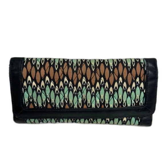 Vera Bradley Long Trifold Wallet Magnetic Closure‎ Abstract Geo Pattern - Picture 1 of 5